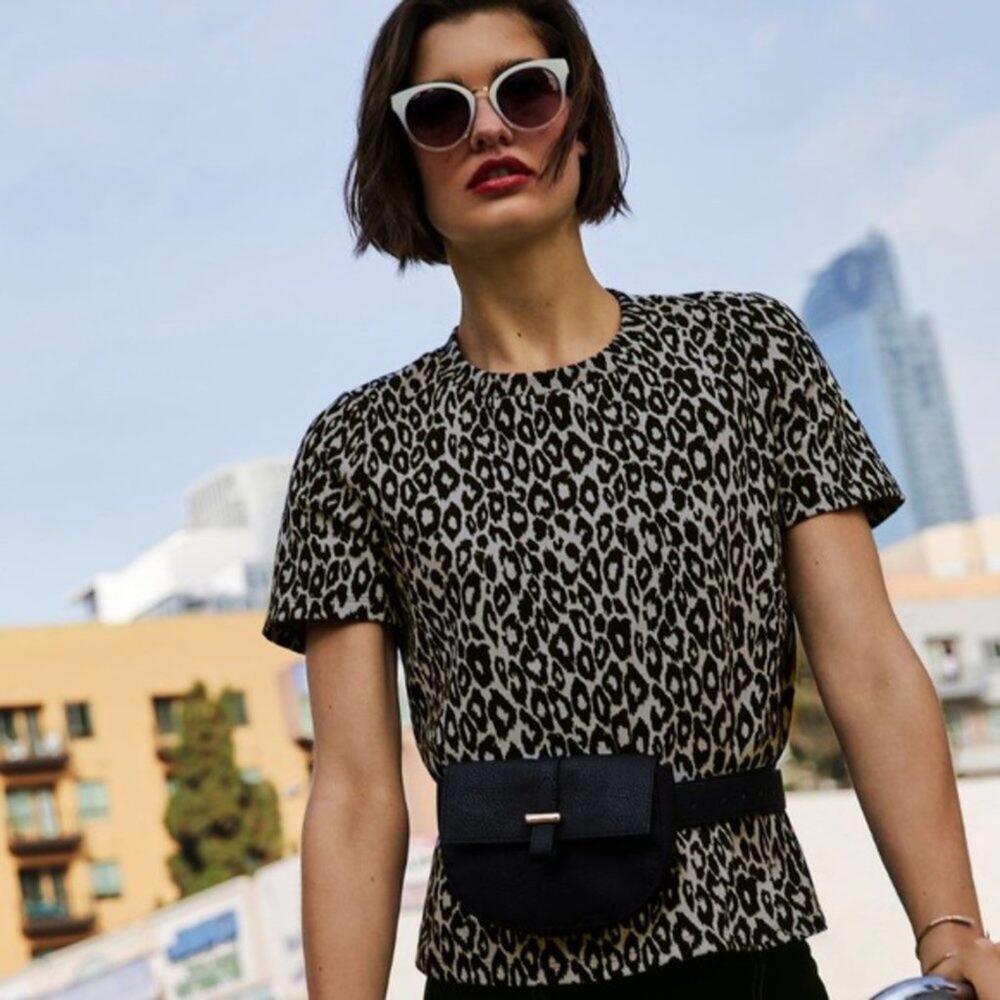 Eri + Ali by Anthropologie Wild Leopard Short Sleeve Knit Top Size Medium $98